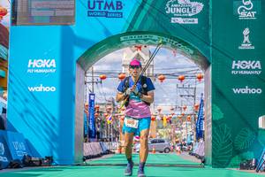 BIB: 5013, 2006
                            <button type="button" onclick="openModal(21771151)" class="btn btn-primary btn-sm float-right btn-popup" data-toggle="modal" data-target=".modal-high-quality">
                        <i class="fas fa-shopping-cart"></i> Add to Cart
                    </button>
                                            <button type="button" onclick="isThisMe(21771151, true)" class="btn btn-success btn-sm float-right btn-popup btn-isme hidden" data-toggle="tooltip" data-placement="bottom" title="นี่คือรูปของคุณใช่ไหม คลิกที่นี่เพื่อเอาเข้าอัลบั้ม">
                        <i class="fas fa-plus"></i> Add to album
                    </button>
                    <button type="button" onclick="isThisMe(21771151, false)" class="btn btn-warning btn-sm float-right btn-popup btn-isnotme hidden">
                        <i class="fas fa-ban"></i> Remove from album
                    </button>